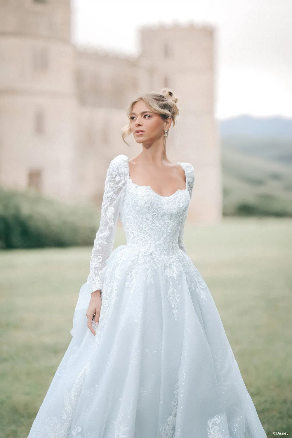 Allure Bridal DP453 Cinderella brudekjole tyl platinum