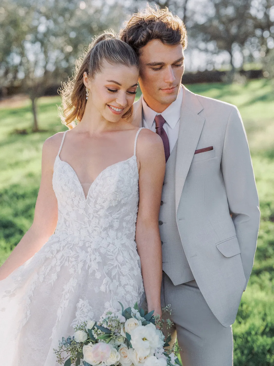 Allure Bridal Allure Romance R3974NC brudekjole Nude/Ivory blonde A-form