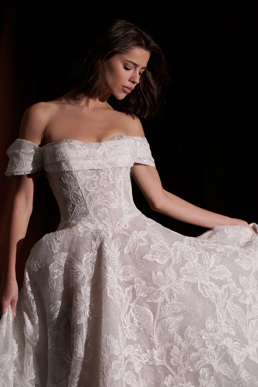 Allure Couture C822 brudekjole mocha blonde off-shoulder