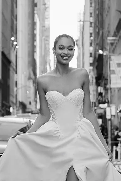 Allure Bridal Madison James MJ1284 Corinne brudekjole Ivory satin