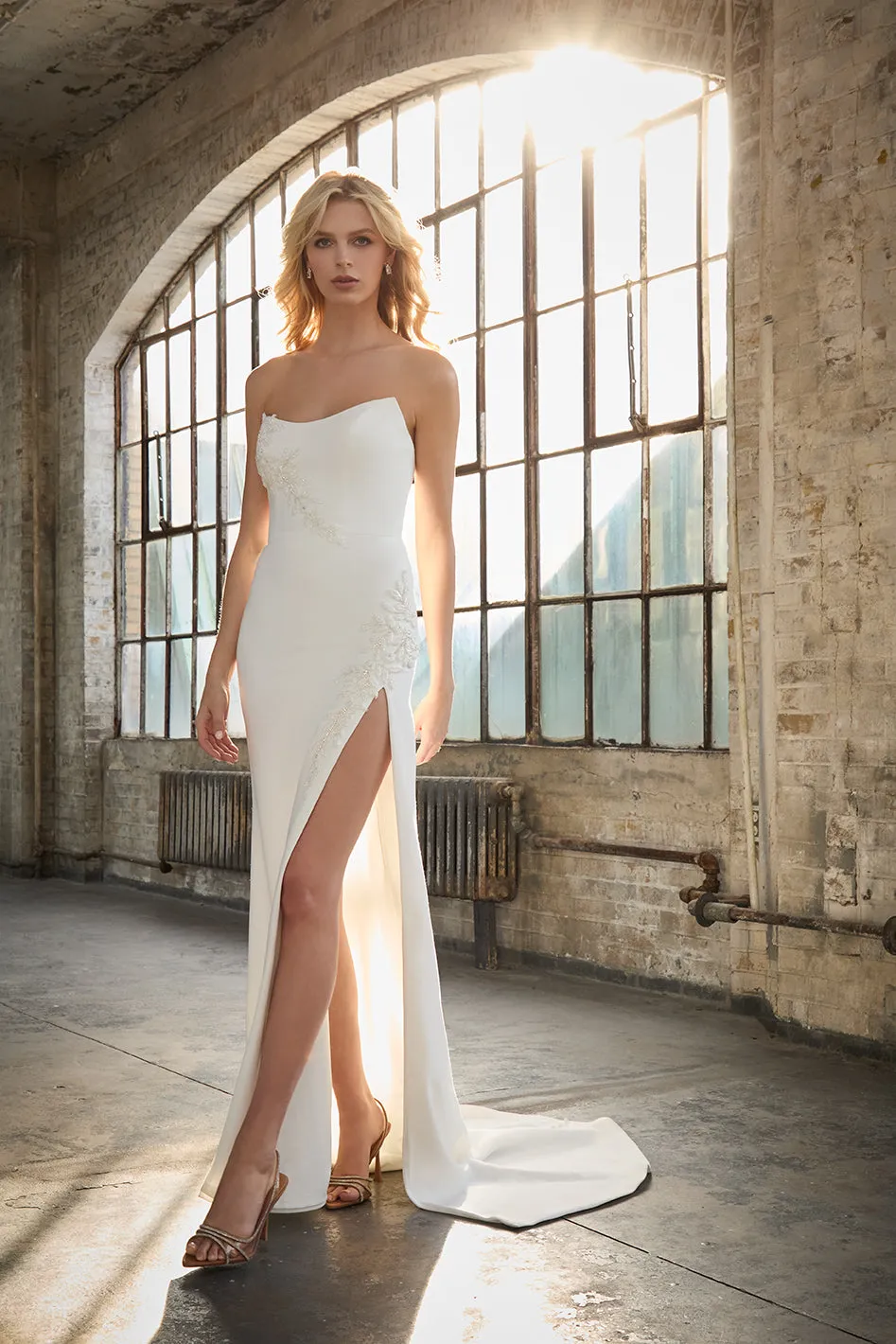 Madison James MJ1298 Carsyn brudekjole ivory crepe