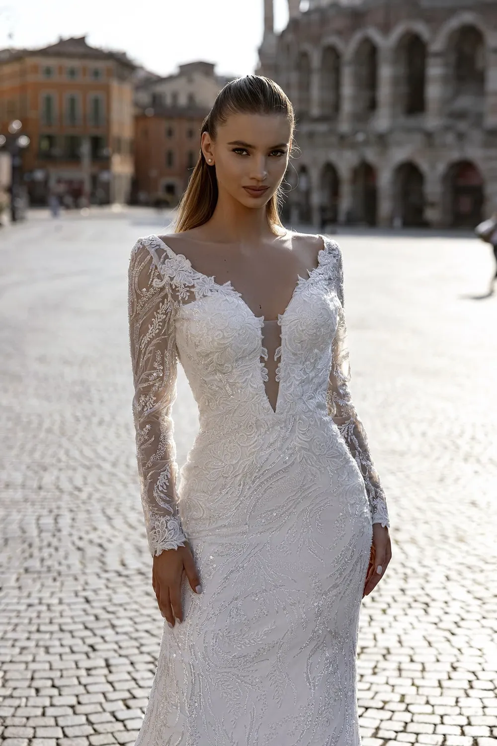 Bella by Eglantine BEL22405 brudekjole