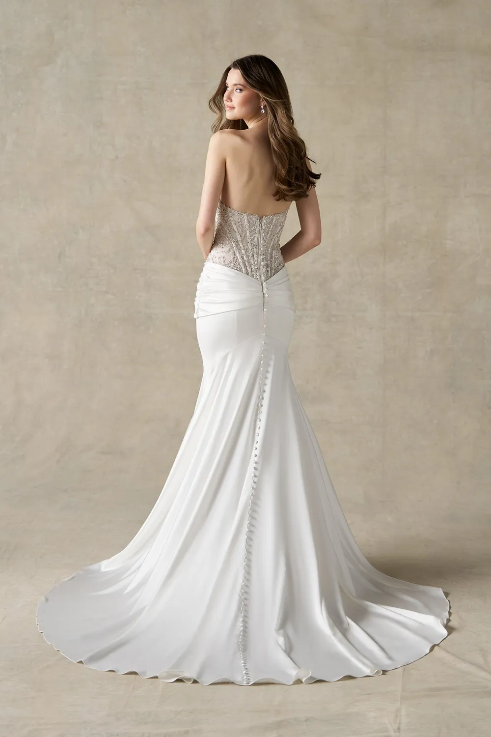 Allure A1491 brudekjole ivory satin fit-flare
