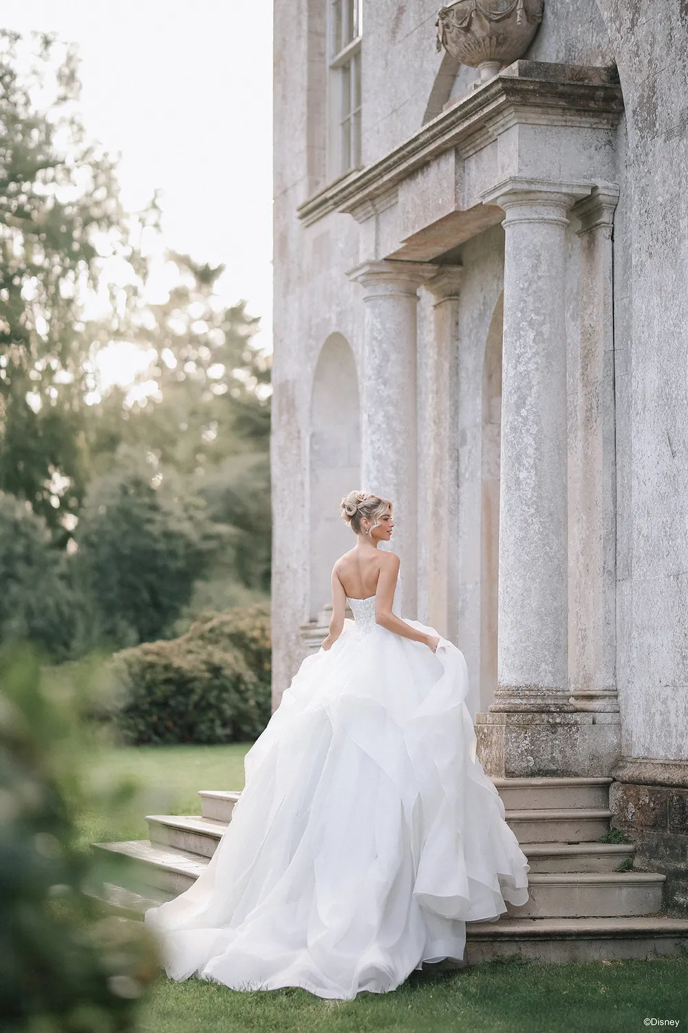 Allure Bridal D463 Cinderella brudekjole organza platinum