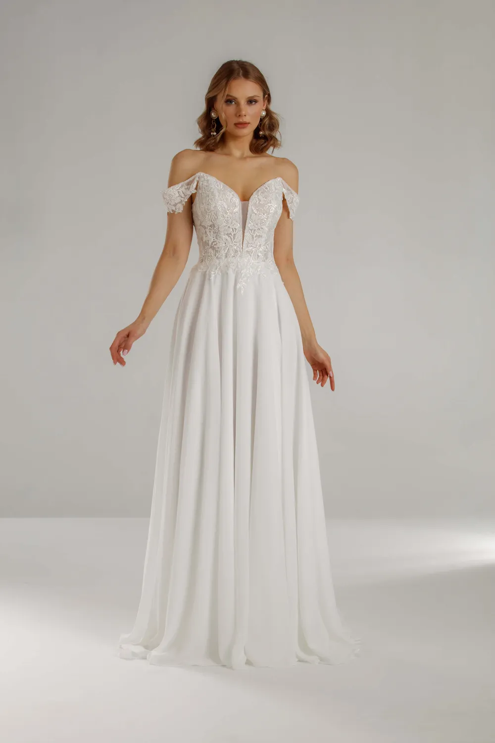 Princesa Otilia brudekjole chiffon off-shoulder