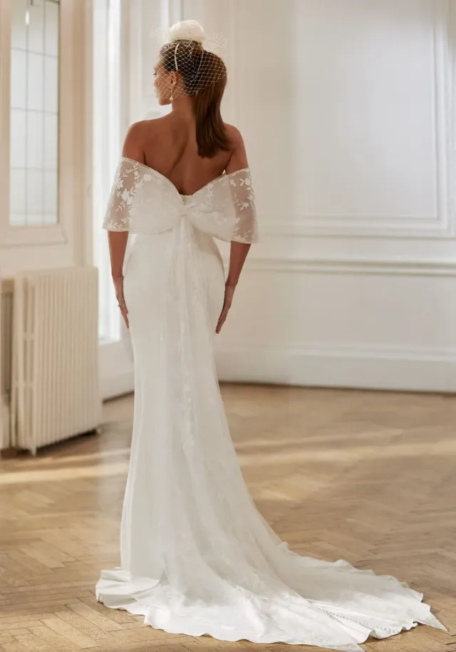 Ellis Bridals JULIA BOW brudesløjfe ivory standard