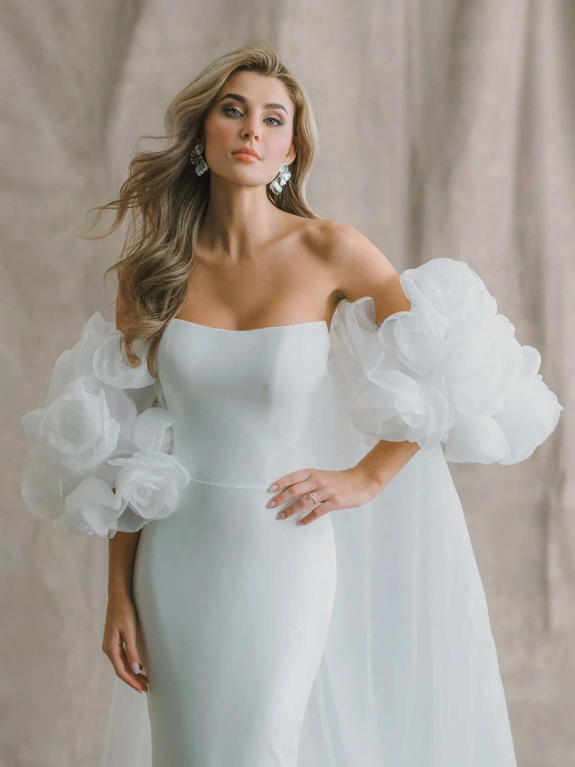 Allure Bridal CP82 brudekappe Ivory organza med rosetter