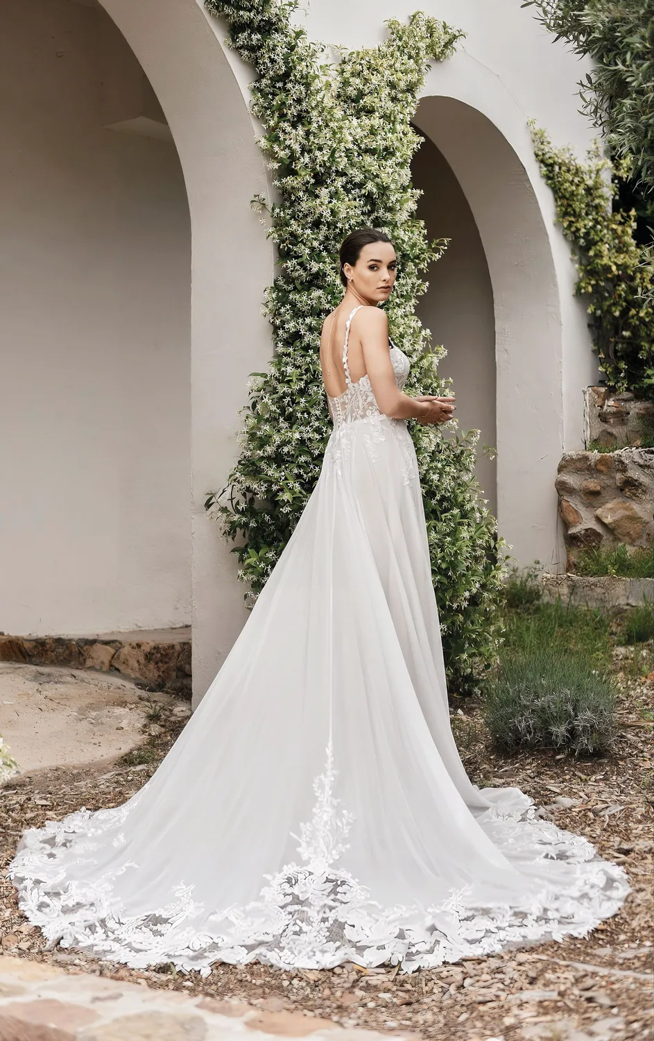 Bella by Eglantine BEL22520 brudekjole