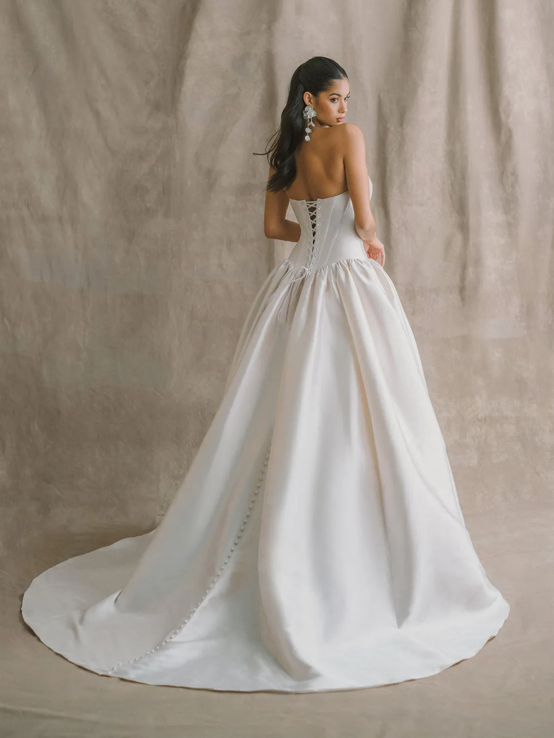 Allure Bridal Abella E617 Margaret brudekjole mikado rosé