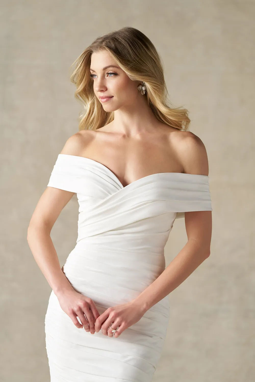 Allure Bridals A1483 brudekjole ivory havfrue satin