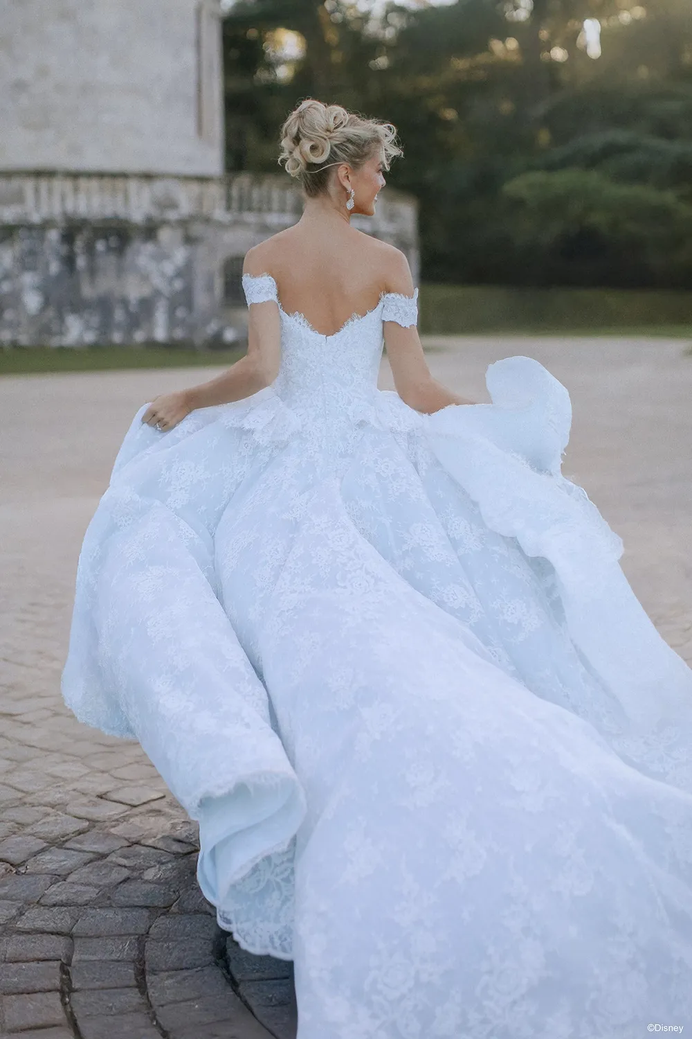Allure Bridal Disney D473 Cinderella brudekjole Ivory