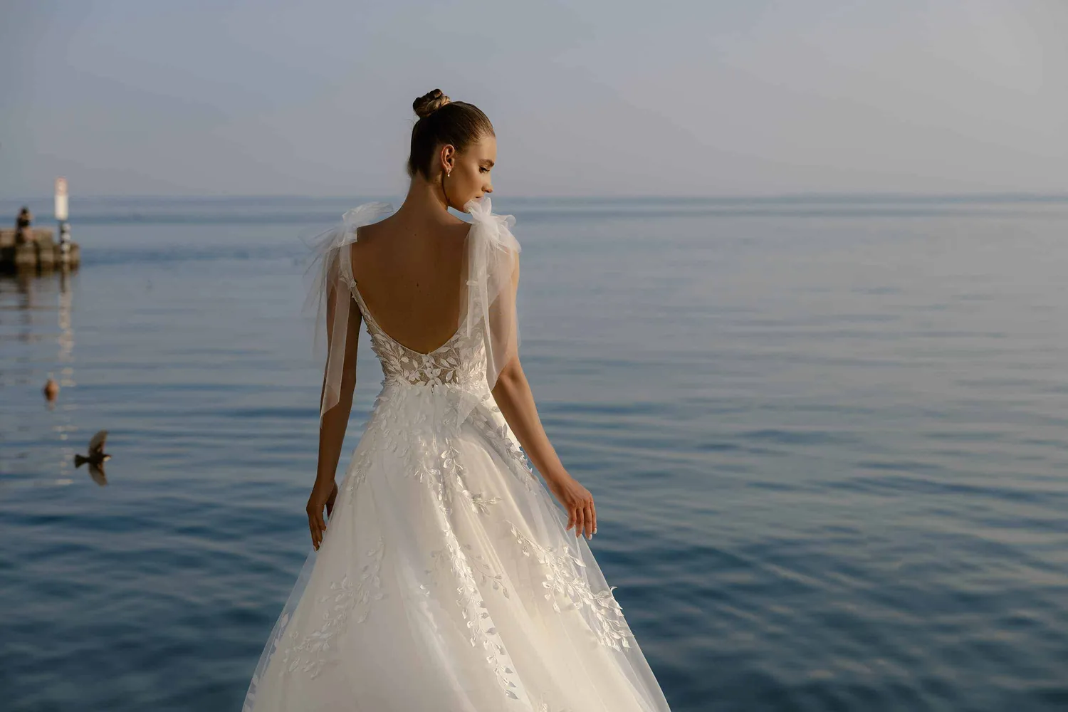 Bella by Eglantine BEL22404 brudekjole elegant model