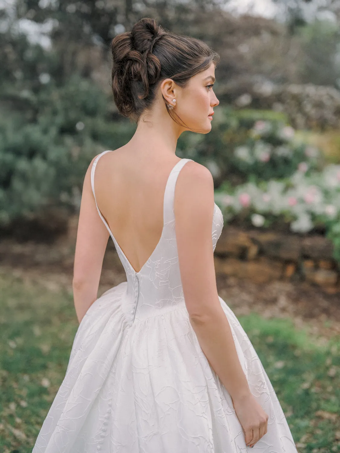 Allure Bridal Allure Romance R3987 brudekjole Ivory satin jacquard balkjole