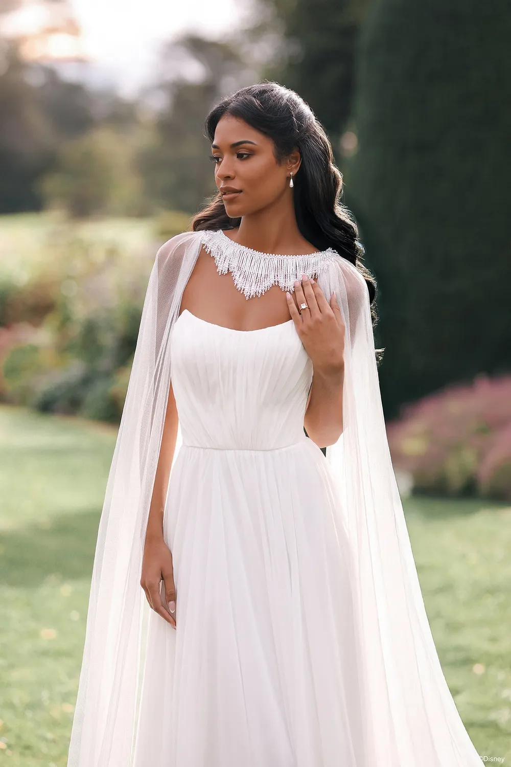 Disney D464 Jasmine brudekjole chiffon ivory