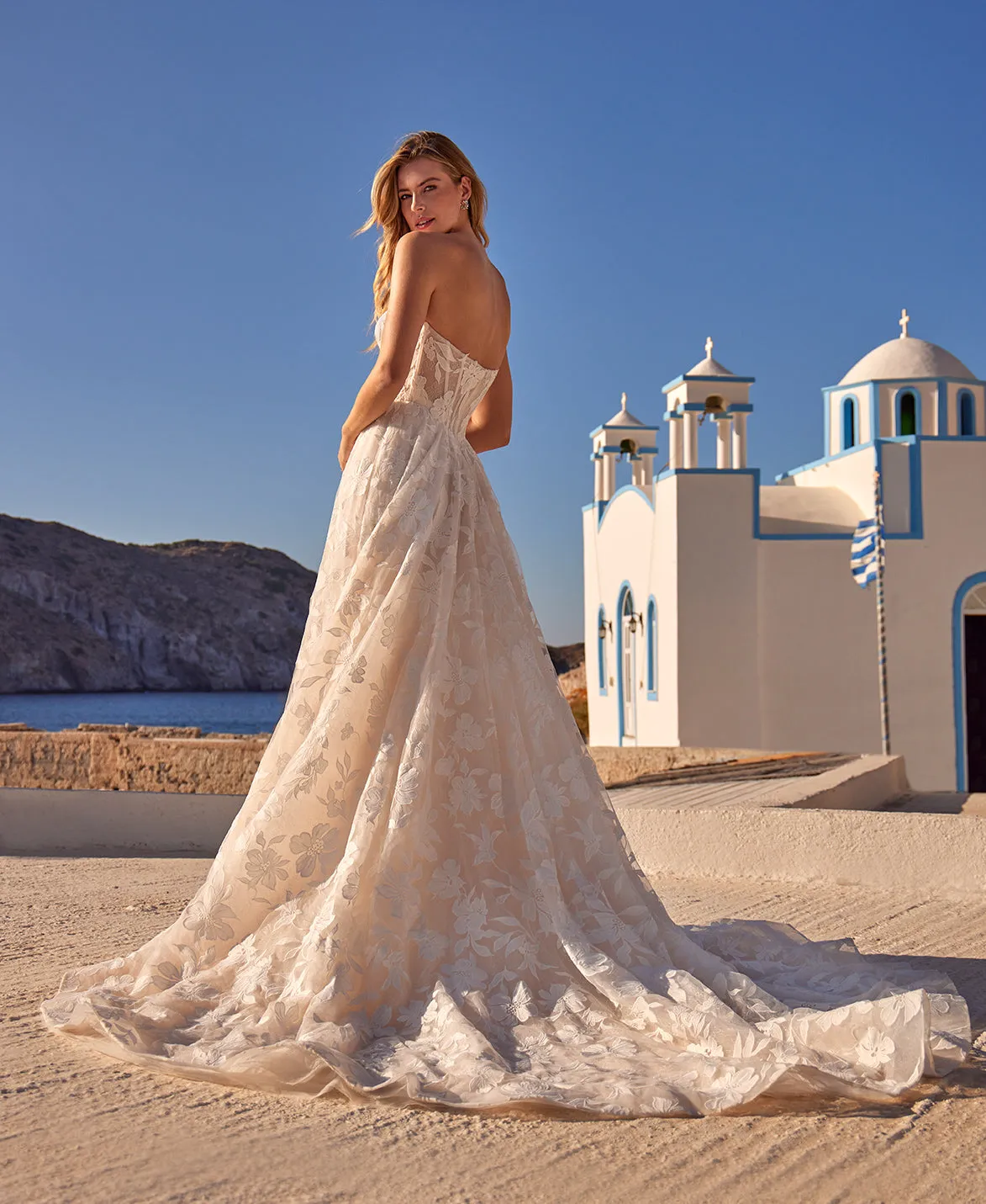 Allure Bridal Madison James MJ1207 Devin brudekjole Ivory/Nude blondetyl
