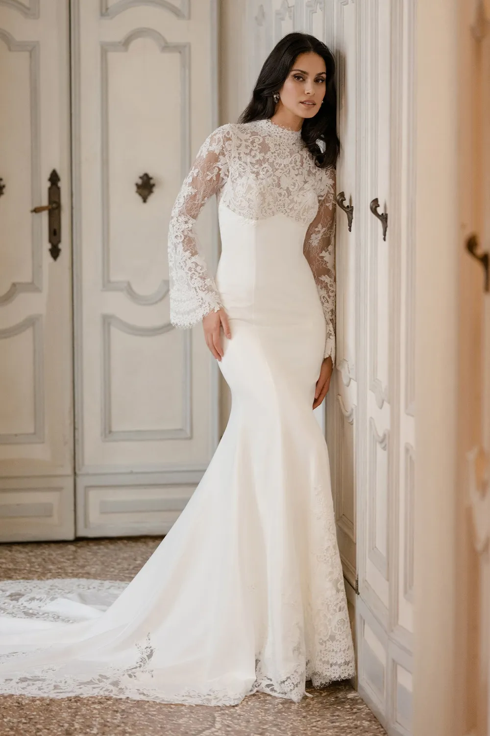 Allure Abella E626 Charlene brudekjole ivory/champagne med lange ærmer