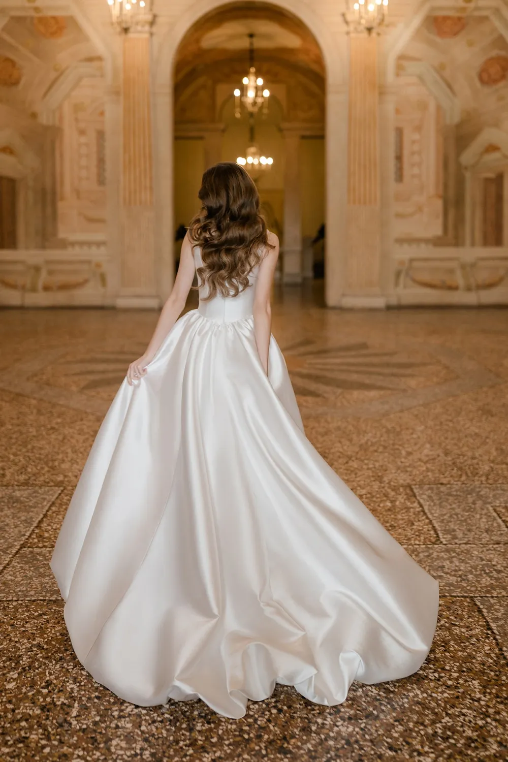Allure Bridal Abella E606NC Anastasia mikado ballgown
