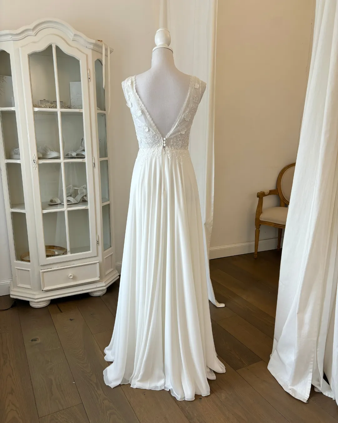 Sanna Lindström Melina second hand brudekjole str. 36
