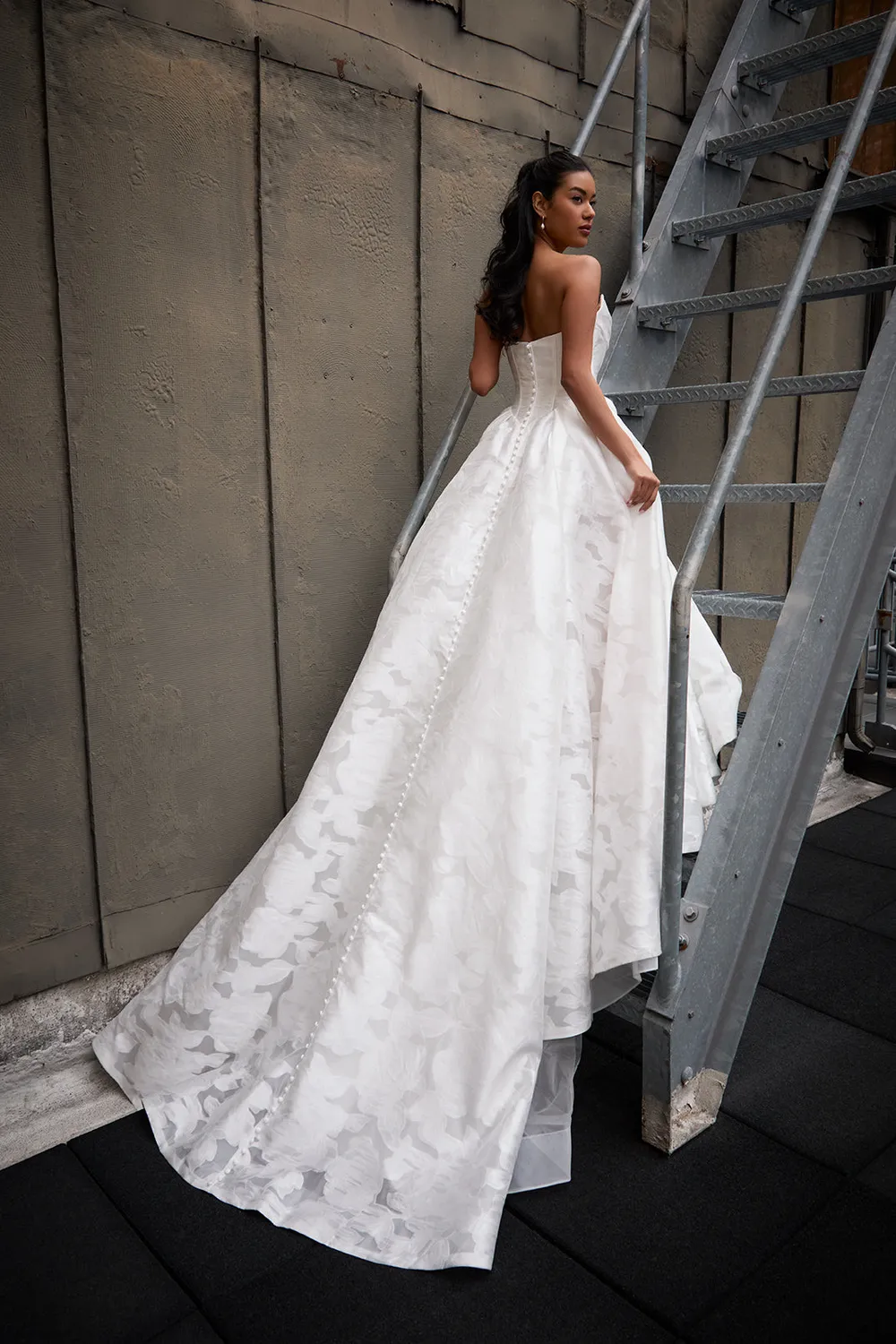 Allure Bridal Madison James MJ1278 Catalina brudekjole mocha