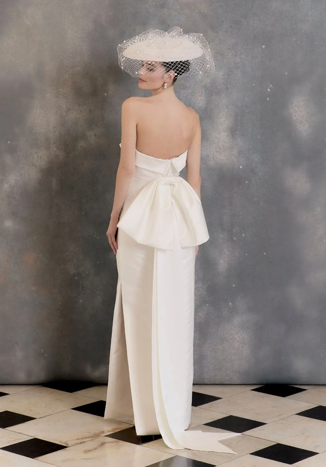 Ellis Bridals Chloe Dress Only brudekjole ivory str. 6 mikado