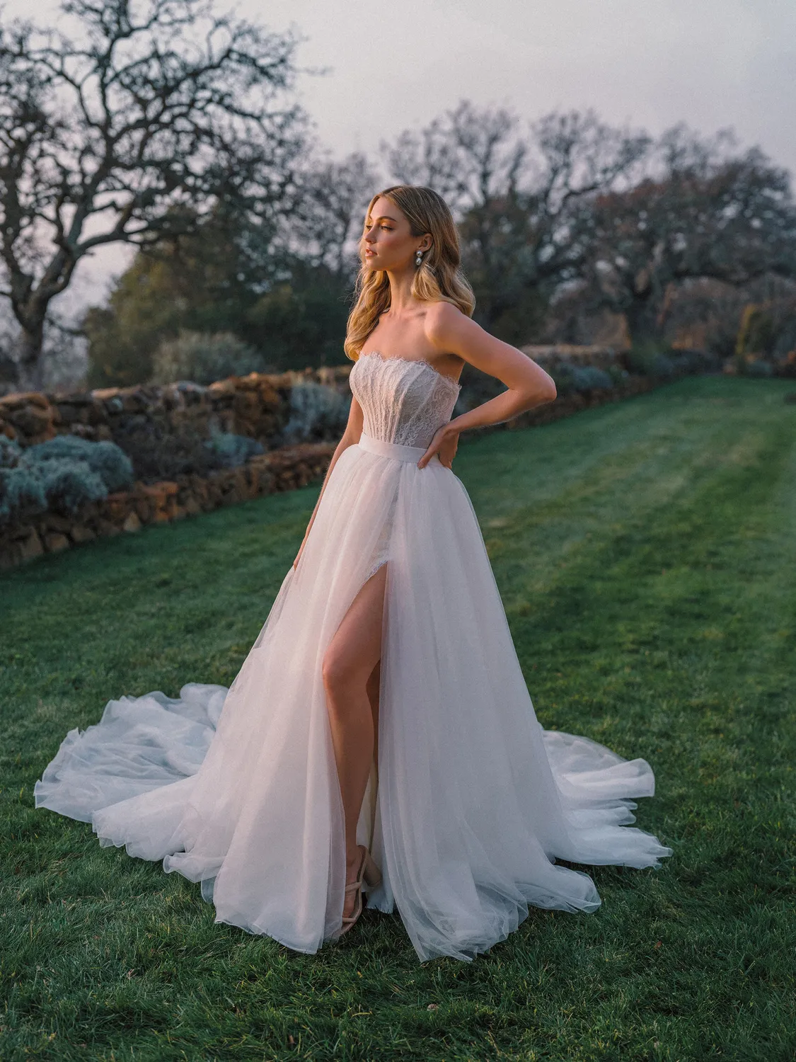 Allure Bridals A1499T brudeslæb Ivory tyl