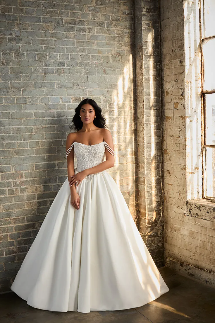 Allure Bridal Madison James MJ1274 Colette brudekjole ivory