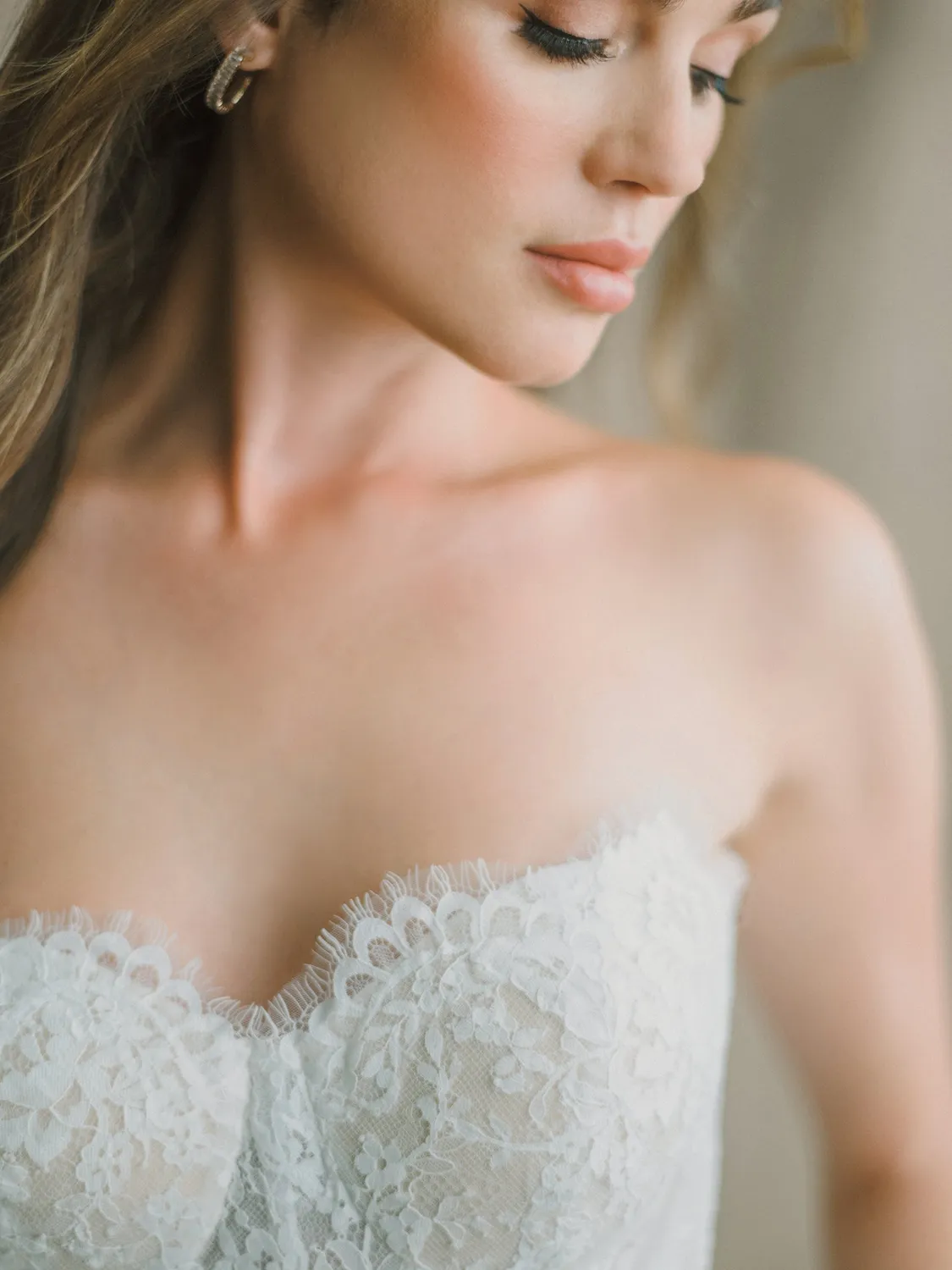 Allure Bridal Abella E605 Valentina brudekjole nude