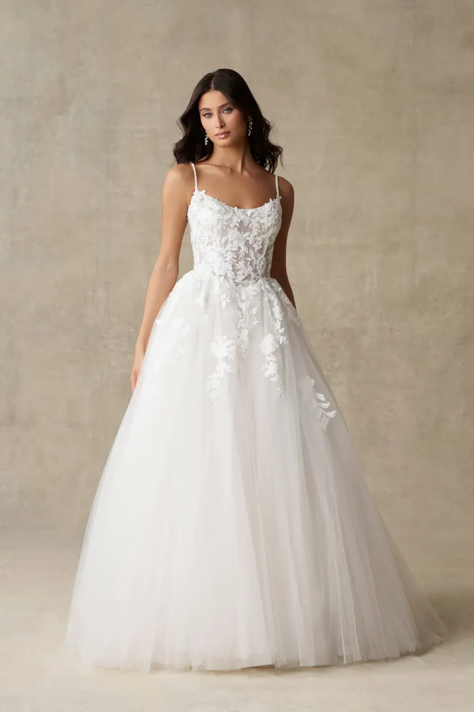 Allure Bridal A1477 brudekjole A-line ivory nude