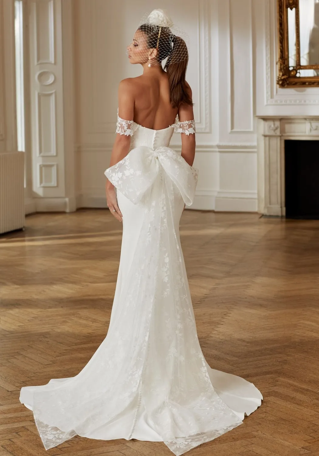 Ellis Bridals JULIA BOW brudesløjfe ivory standard