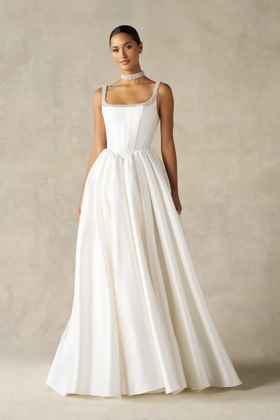 Allure Bridals A1497 brudekjole Ivory/Champagne mikado