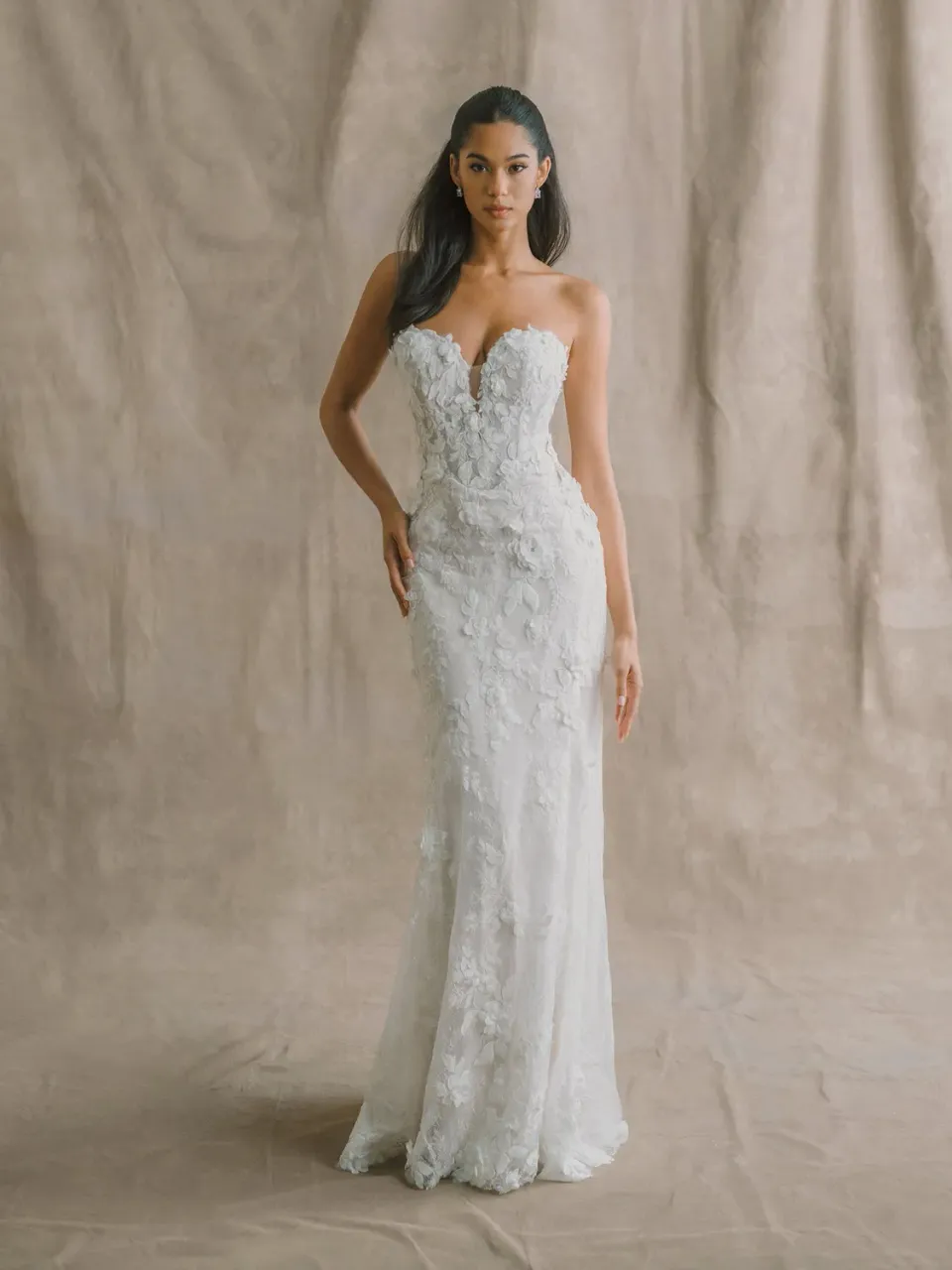 Abella E609 Violette brudekjole sand blonde sheath