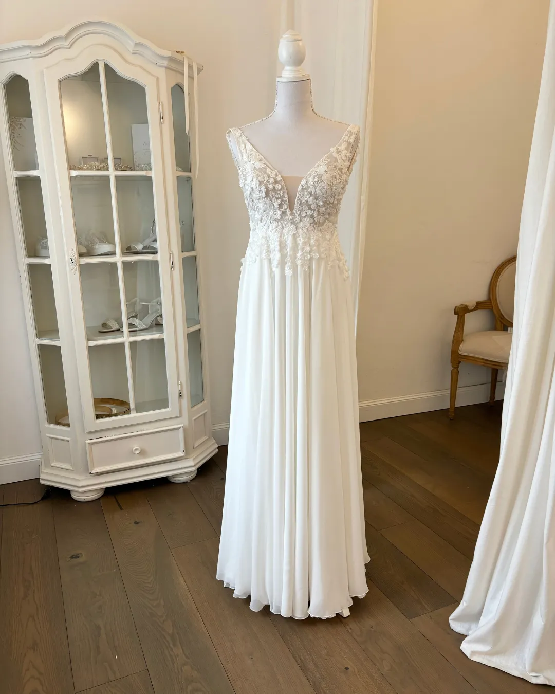 Sanna Lindström Sonja second hand brudekjole str. 36, 42, 46