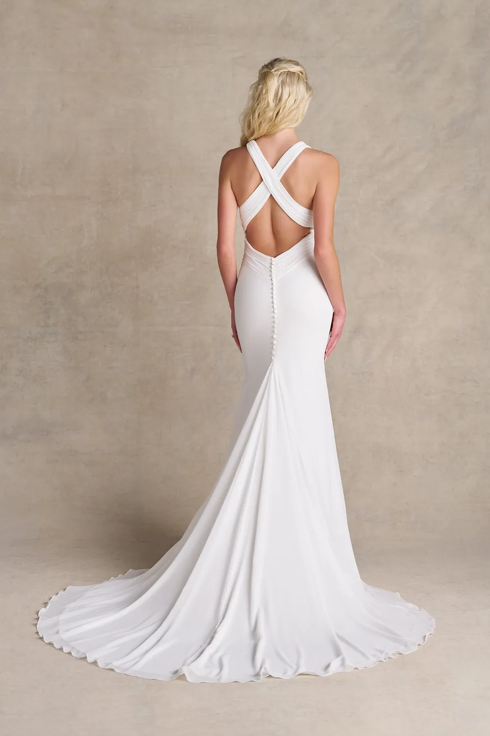 Allure Bridal R3979 brudekjole ivory med aftageligt slæb