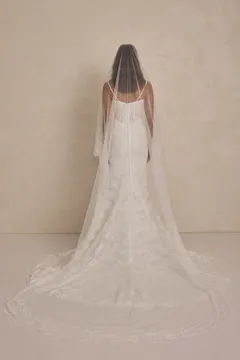 Made With Love Helena brudeslør 3 meter blonde