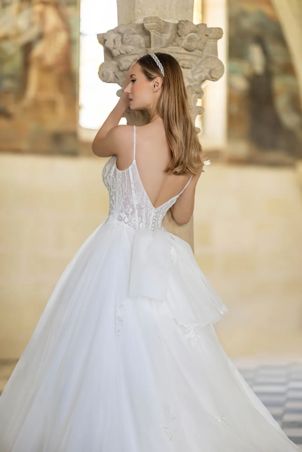 Bella by Eglantine BEL22605 brudekjole