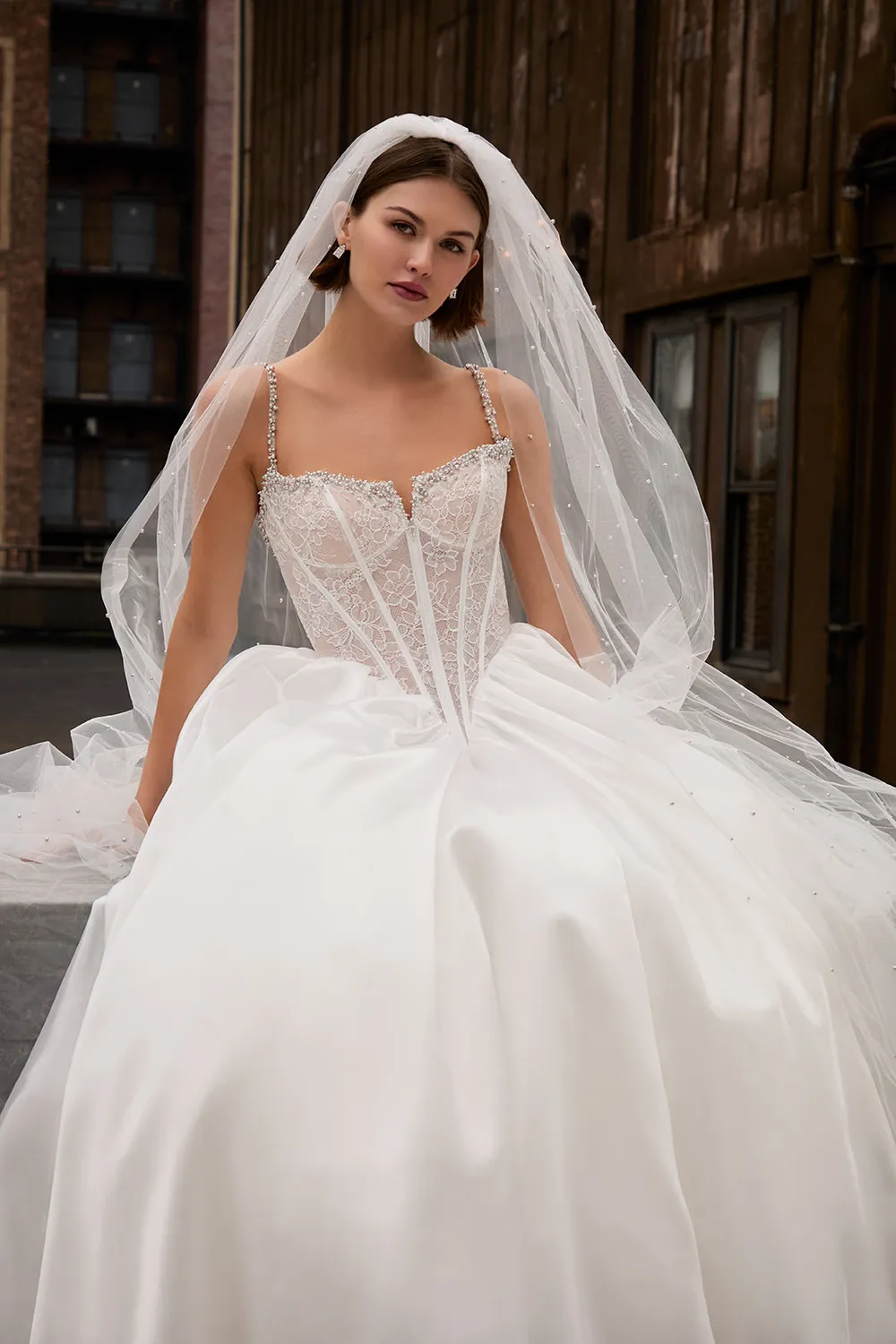 Allure Bridal MJ1288 Clementine brudekjole ivory/champagne/sølv organza