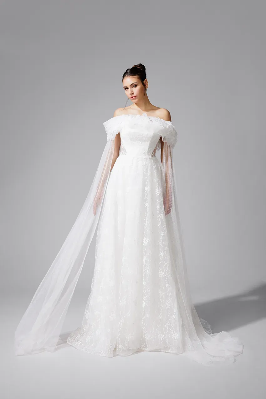 Bella by Eglantine BEL22703 brudekjole let tyl