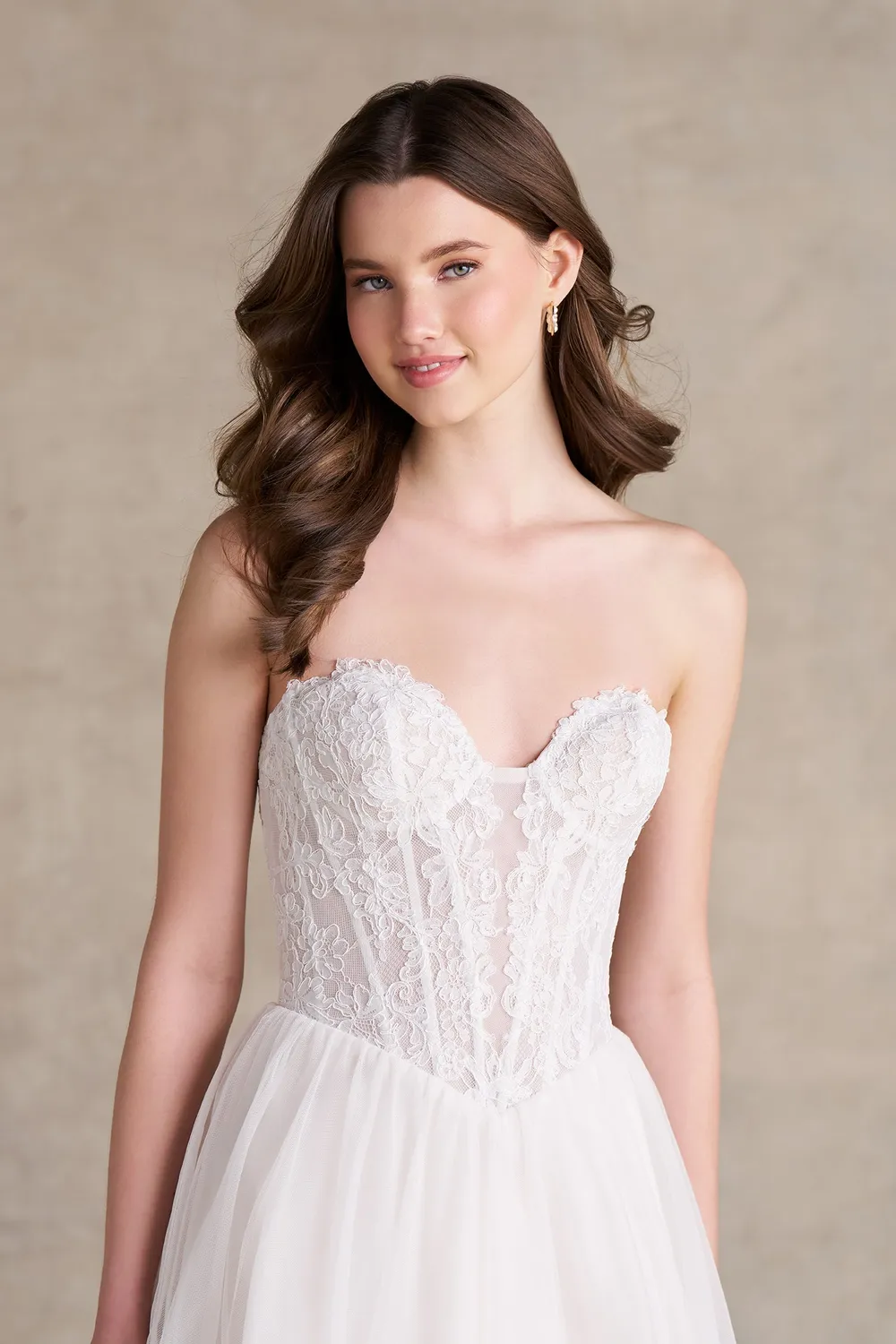Allure Bridal Allure Romance R3985 brudekjole sand/champagne tyl