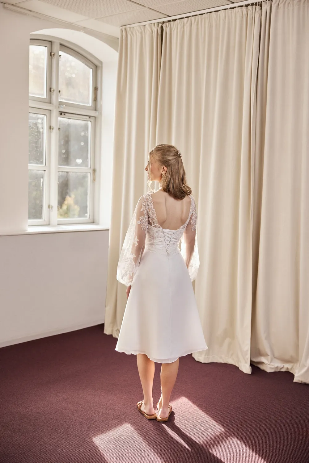 Panayotis Elina x Jasmin Lind konfirmationskjole blonde