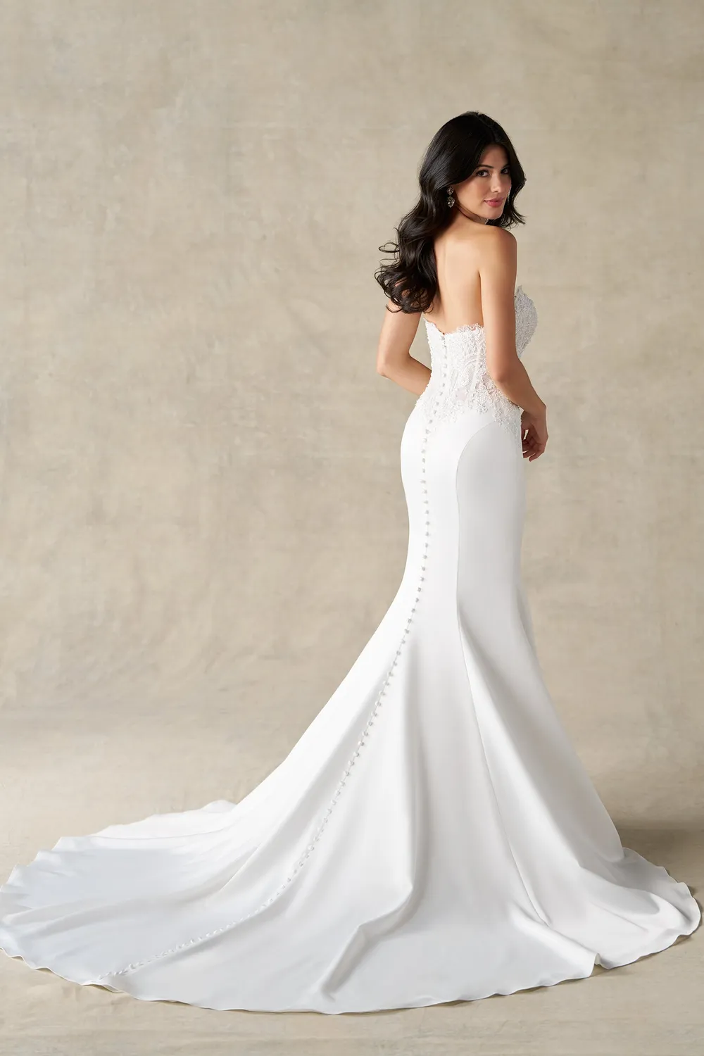 Allure A1480 brudekjole satin ivory nude fit-flare