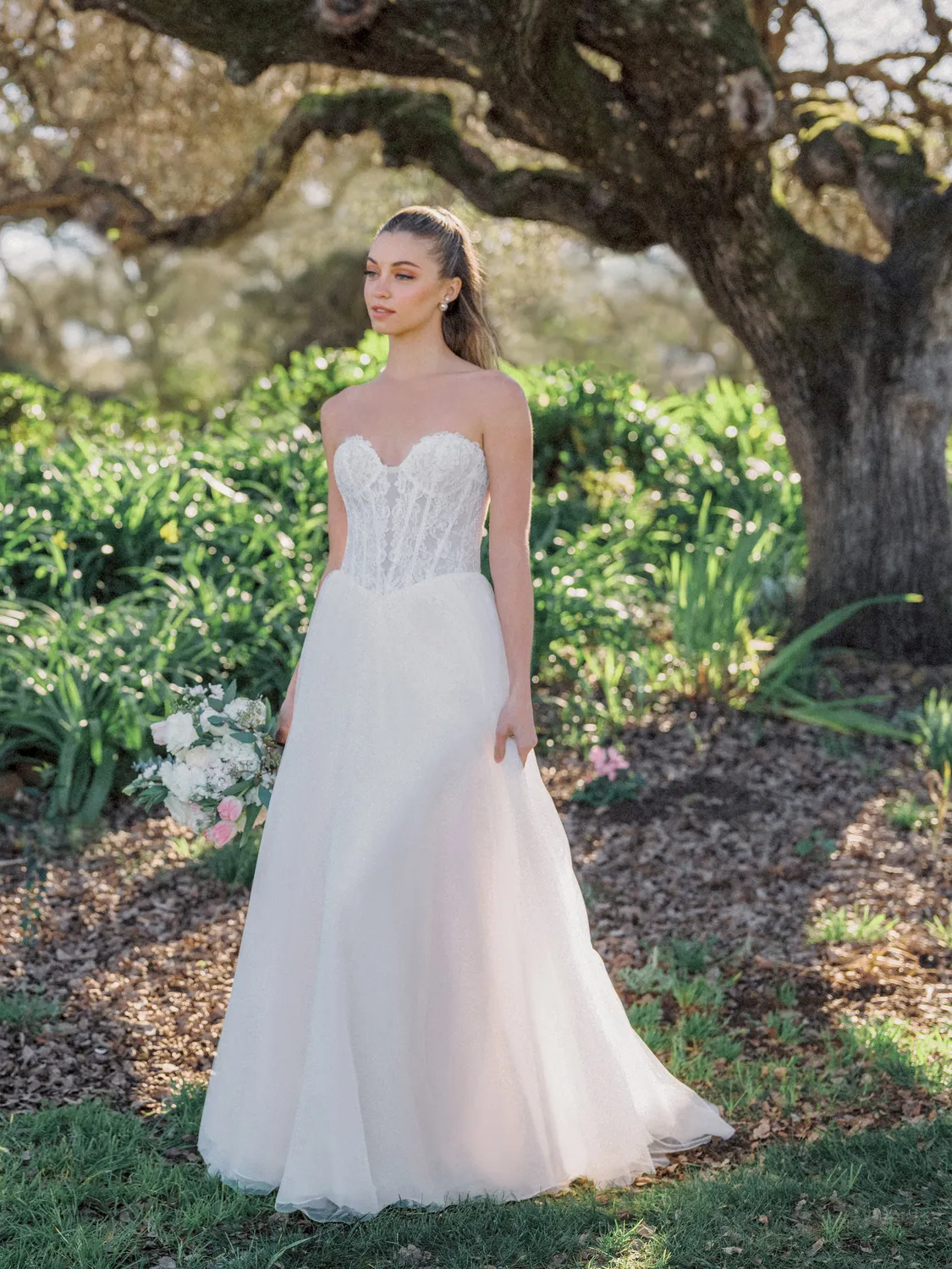 Allure Bridal Allure Romance R3985 brudekjole sand/champagne tyl