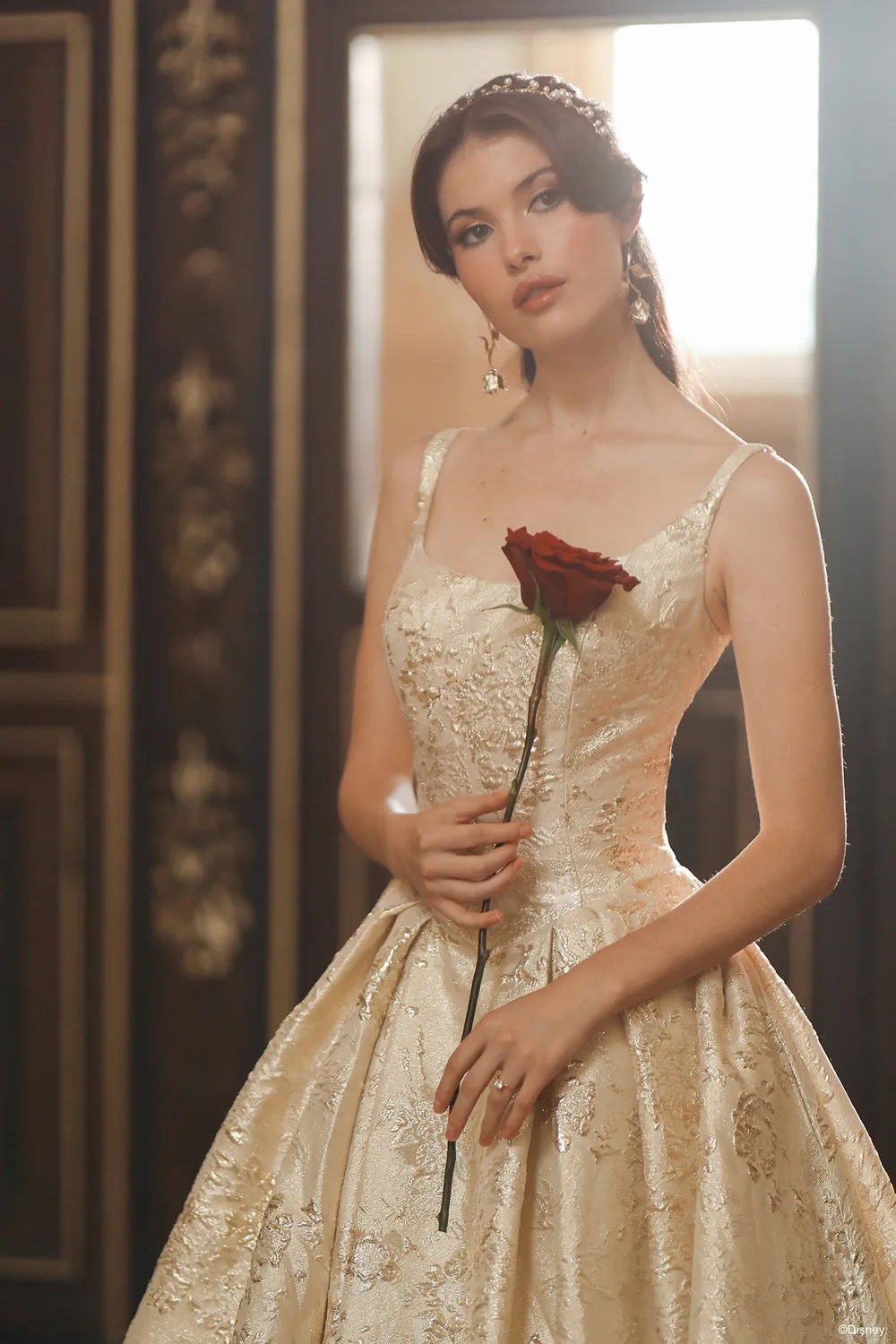Allure Bridal Disney D472 Belle brudekjole guld metallisk jacquard