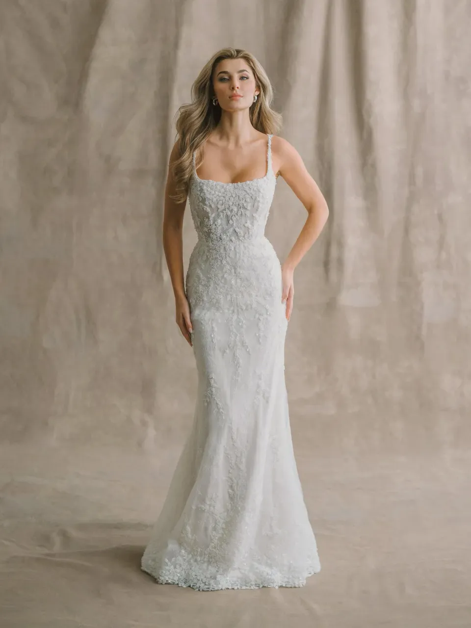 Abella E619L Leonora brudekjole sand blonde fit-flare