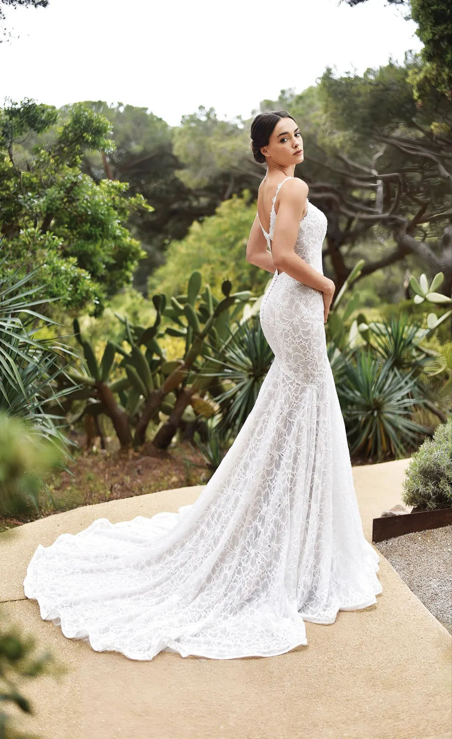 Bella by Eglantine BEL22528 brudekjole