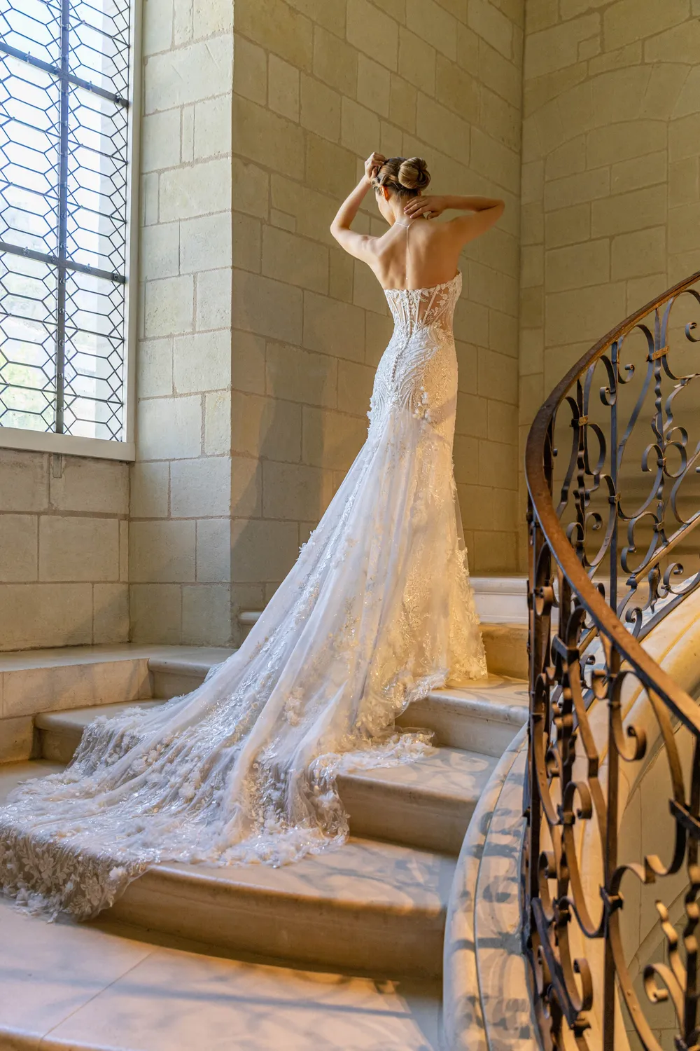 Bella by Eglantine BEL22612 brudekjole