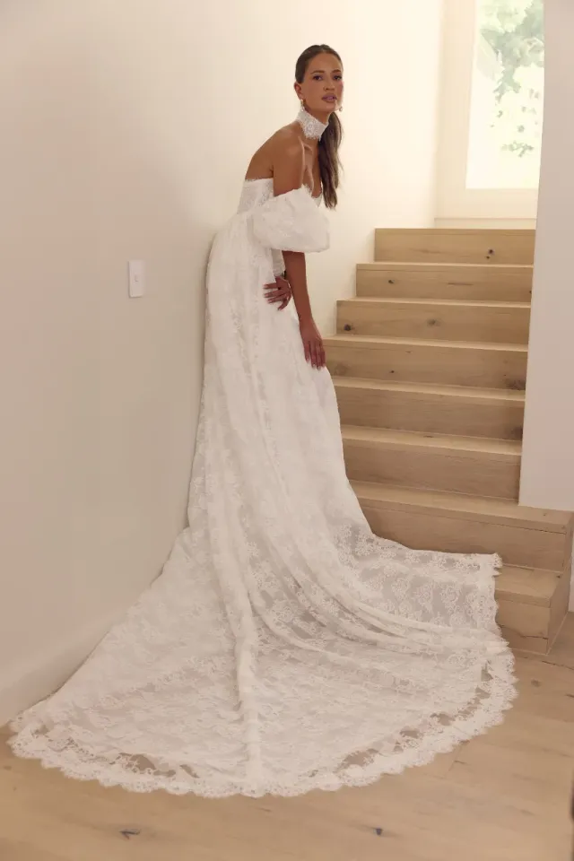 Made With Love Bridal Prim brudecape organzaforet
