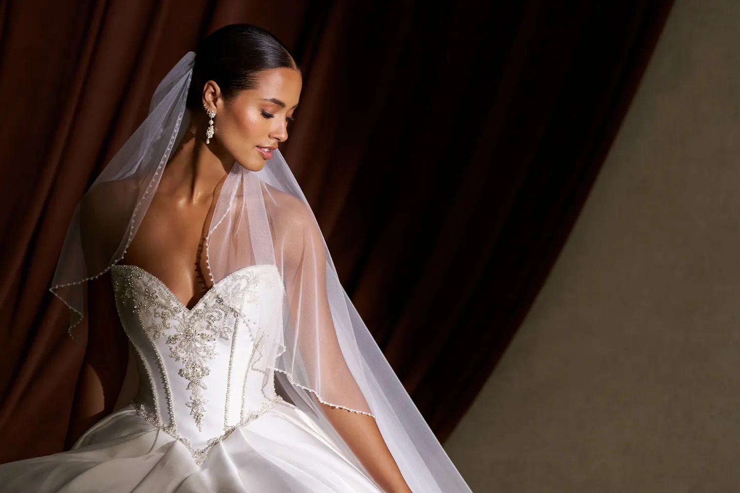 Allure Couture C842 brudekjole mikado diamond white