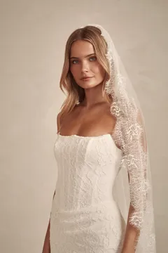 Made With Love Bridal Alice brudeslør chantilly blonde