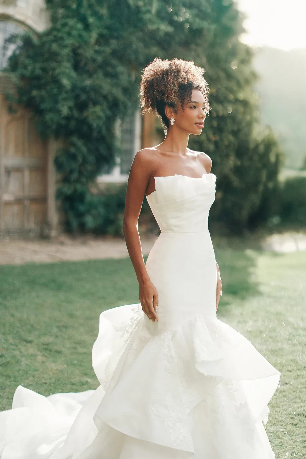 Allure Bridal Disney D468 Tiana brudekjole ivory