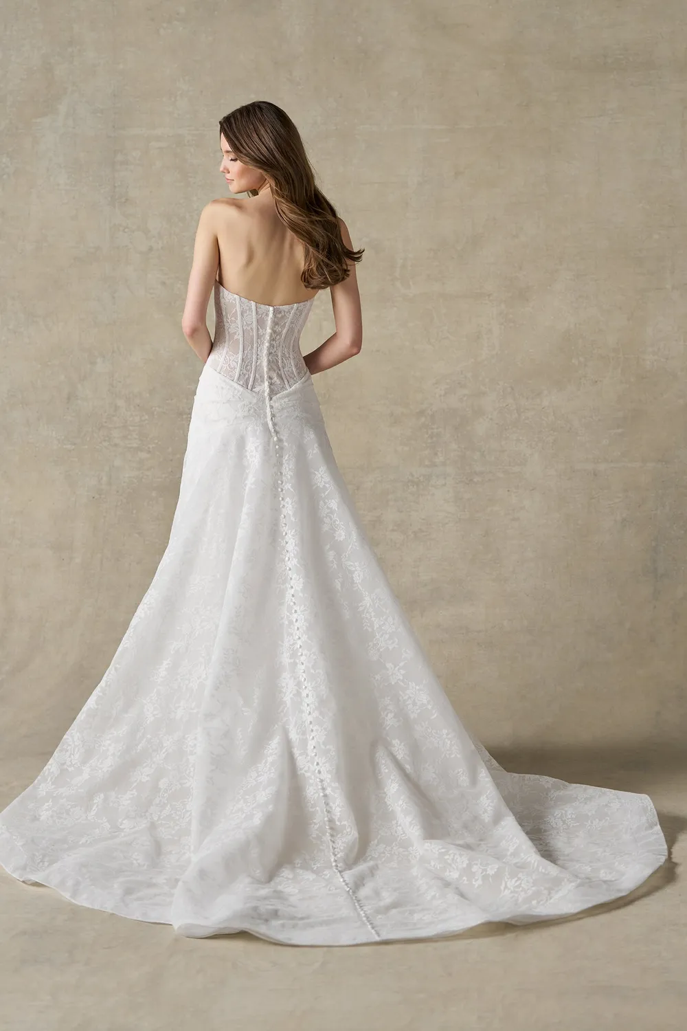 Allure Bridal A1473 brudekjole Ivory/Nude blonde drop waist